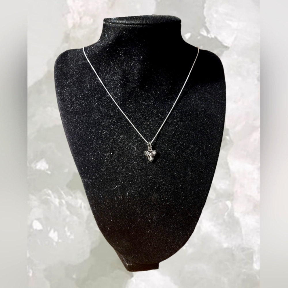 925 Sterling Silver three cubic Zirconia   Clover Charm Pendant